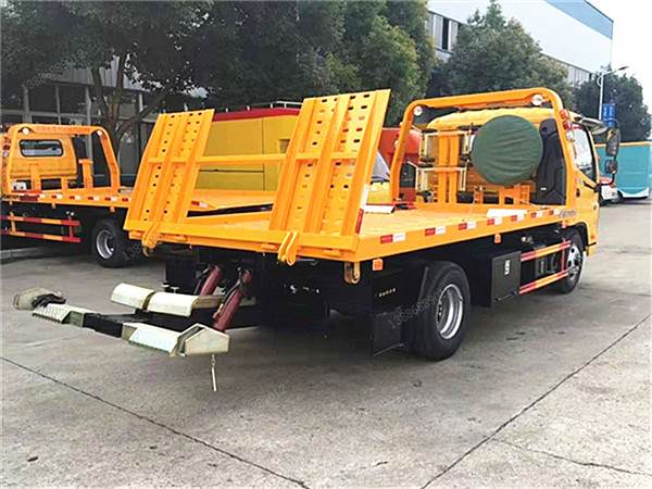 福田歐馬可一拖二藍牌清障車