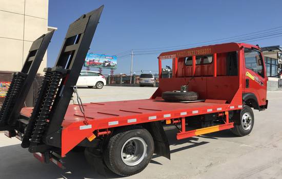 【上藍(lán)牌、國五】重汽王牌平板車