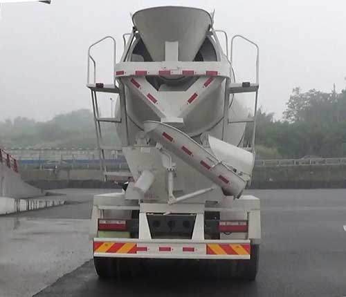 后雙橋混凝土攪拌運輸車