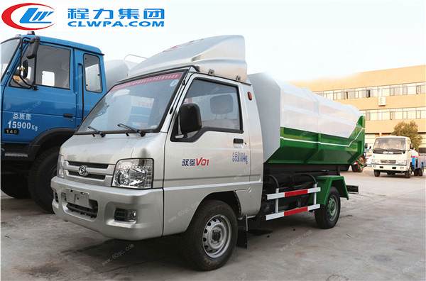 福田馭菱3方掛桶垃圾車