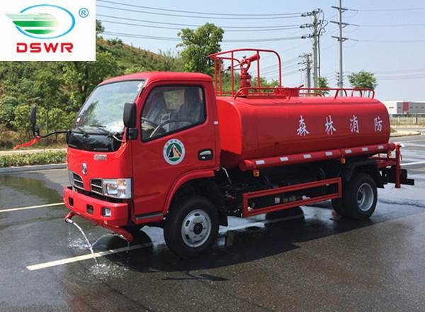 東風福瑞卡灑水車改成普通消防車
