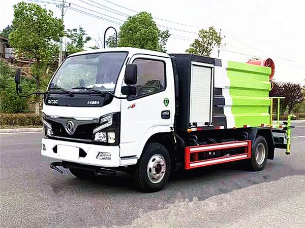 東風(fēng)福瑞卡藍(lán)牌抑塵車