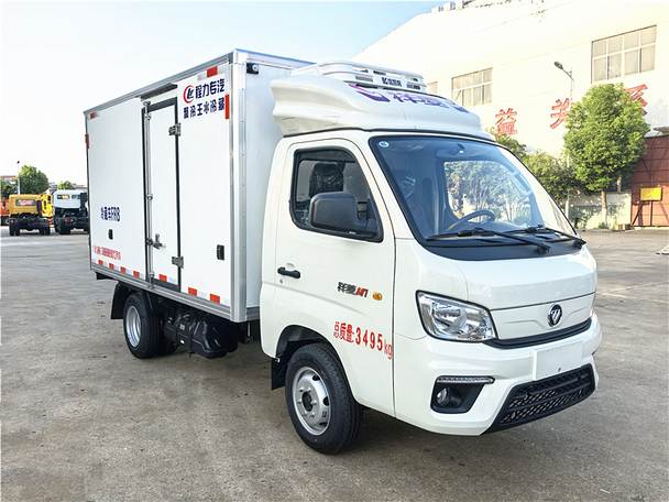 福田祥菱M1后雙輪冷藏車