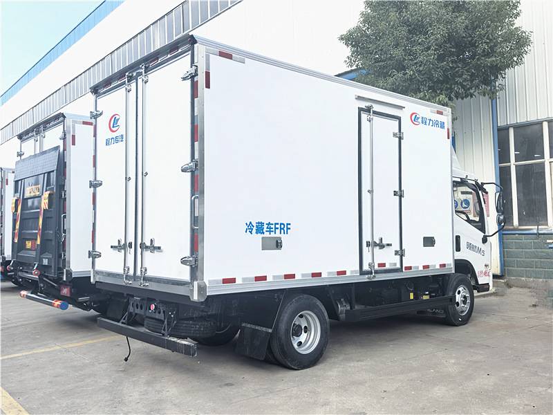 福田領航M5冷藏車