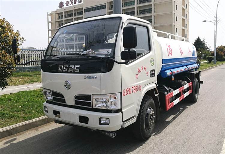 東風(fēng)福瑞卡灑水車(chē)