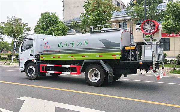 國六新款東風福瑞卡F7霧炮車