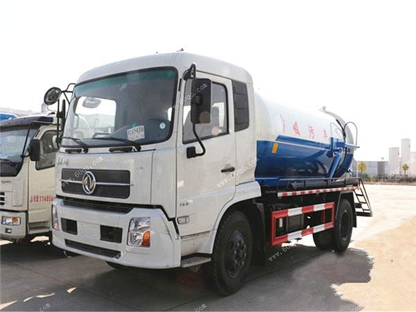 東風(fēng)天錦吸污車(chē)
