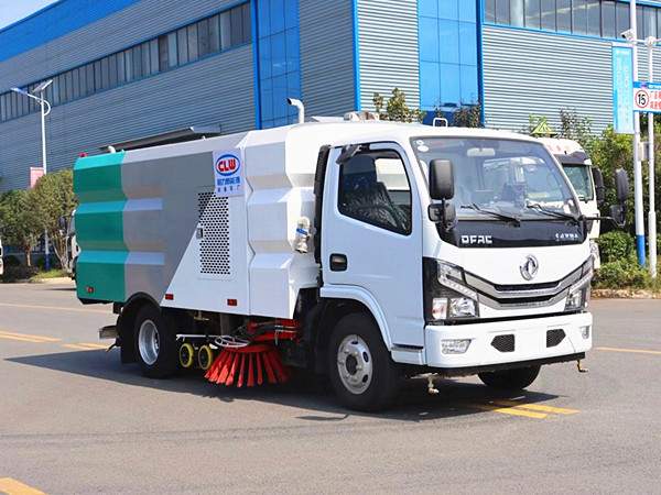 東風(fēng)多利卡D6洗掃車