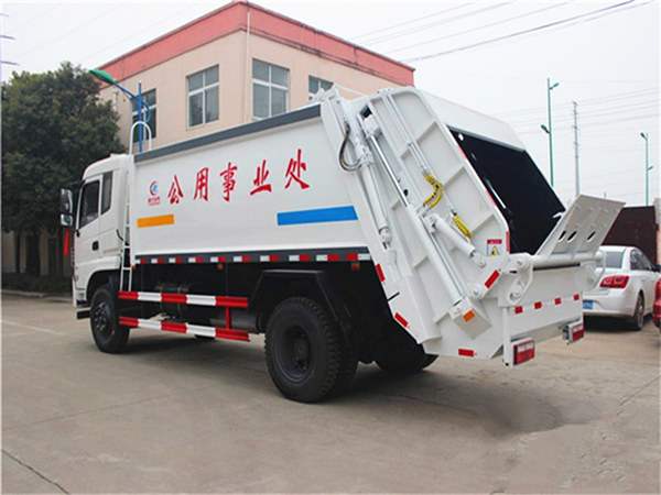東風(fēng)天龍后雙橋壓縮式垃圾車