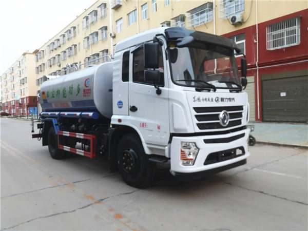 東風(fēng)D3灑水車12噸霧炮車發(fā)車北京！