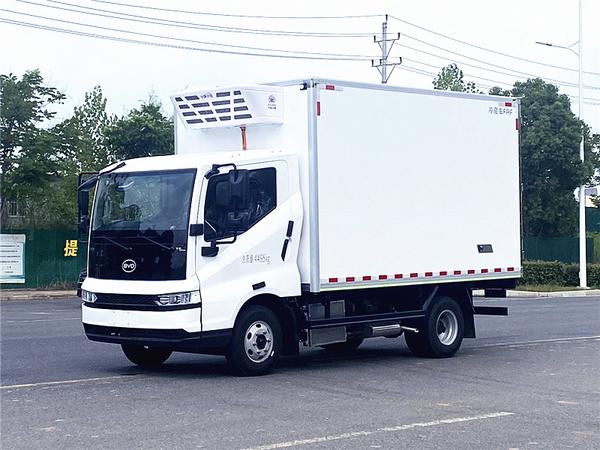 比亞迪T5DM混動冷藏車